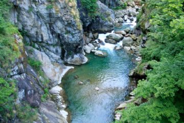 La gola del Lys (foto di Alessandro Vecchi CC-BY-SA 2016)