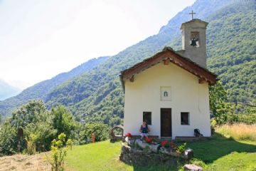 La chiesetta (foto di Alessandro Vecchi CC-BY-SA 2016)